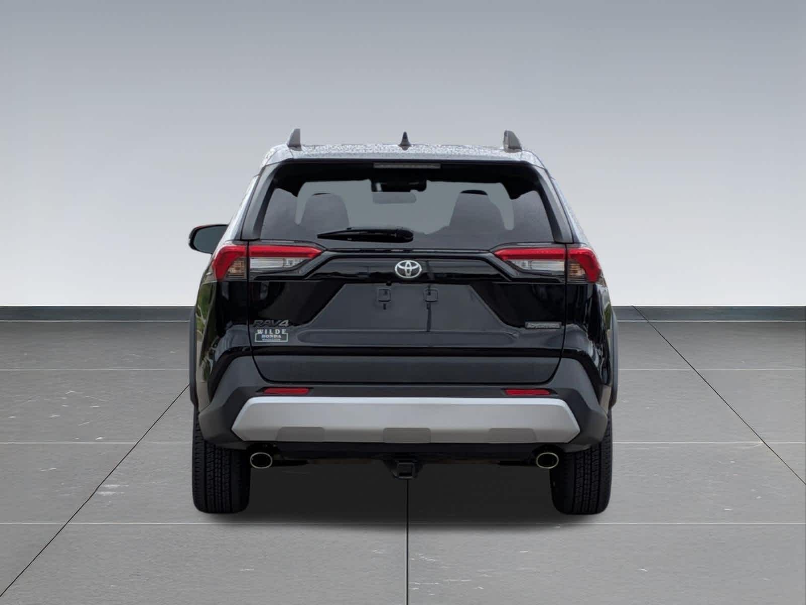 Thumbnail: 2019 Toyota RAV4 - 5
