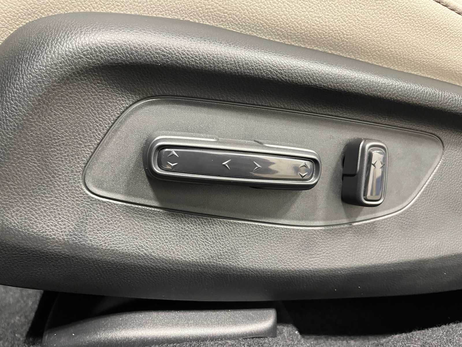 Thumbnail: 2026 Honda HR-V - 14