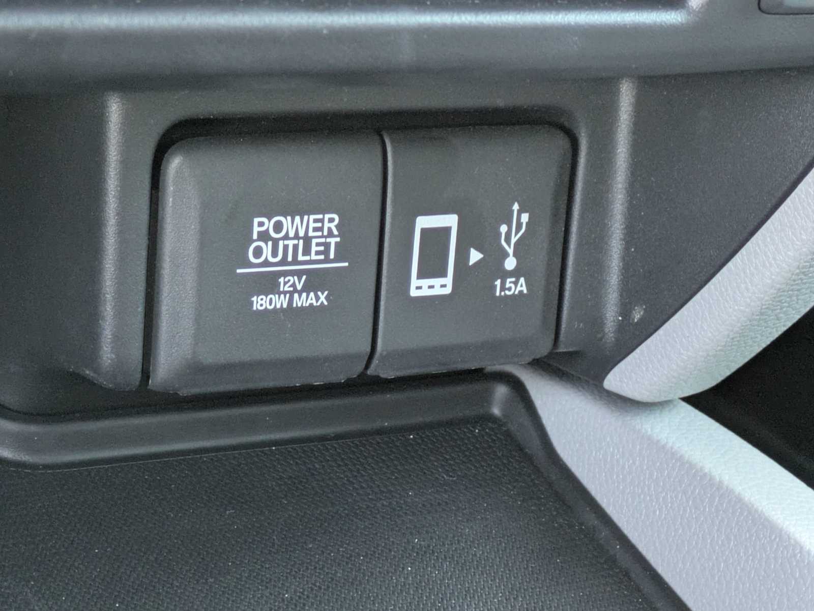 Thumbnail: 2019 Honda Ridgeline - 31