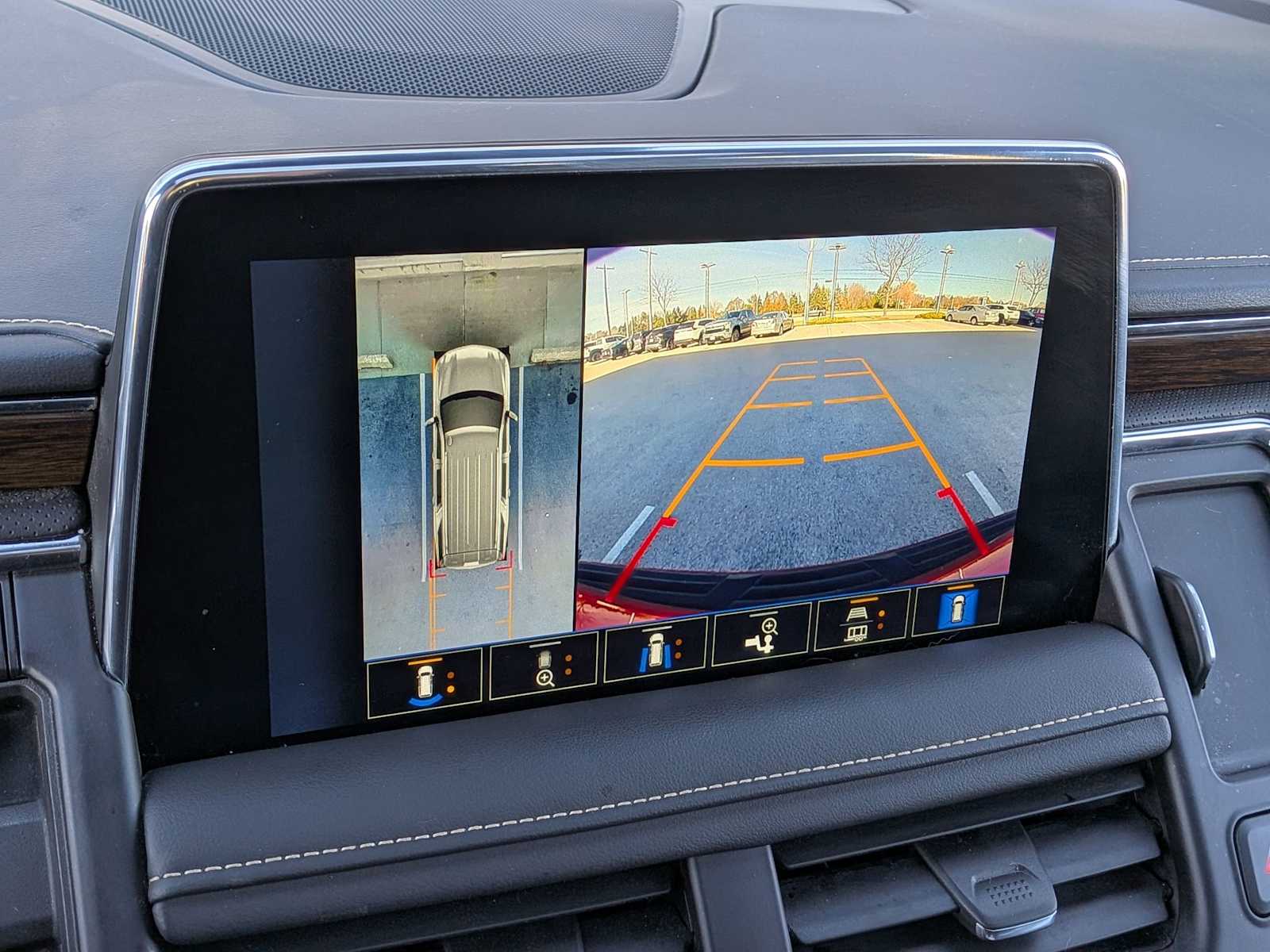 Thumbnail: 2023 Chevrolet Tahoe - 28