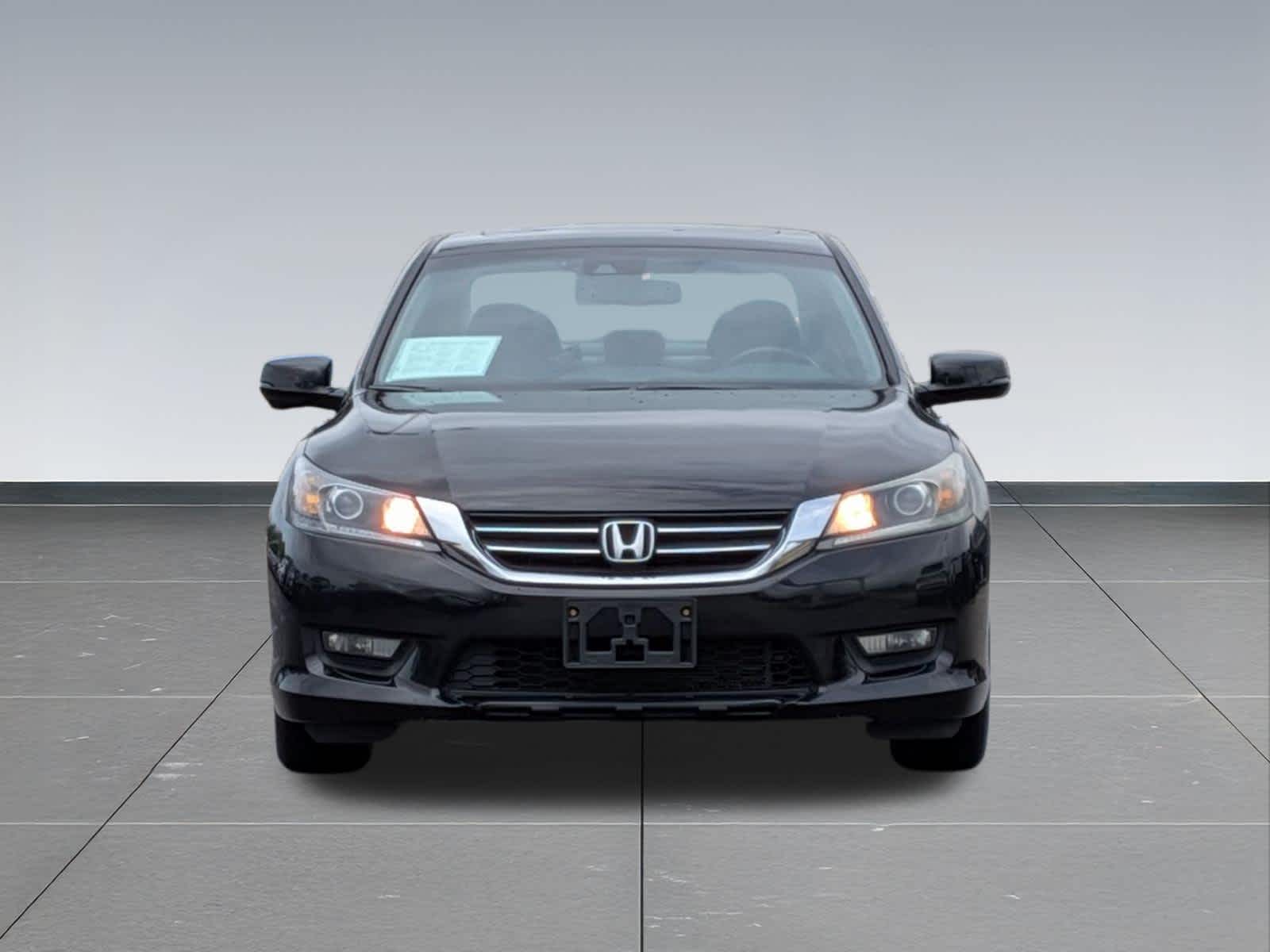 Thumbnail: 2015 Honda Accord - 8