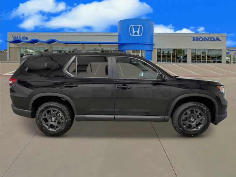 Thumbnail: 2025 Honda Pilot - 9