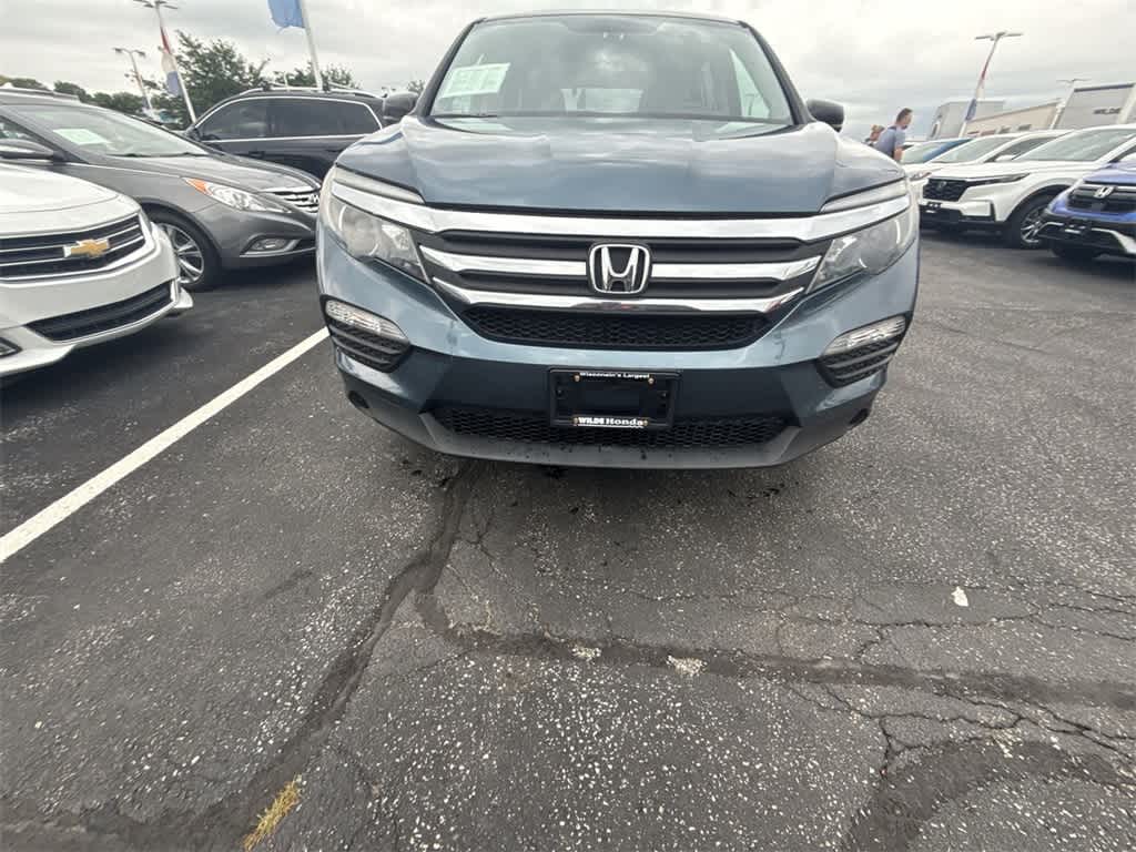 Thumbnail: 2016 Honda Pilot - 10