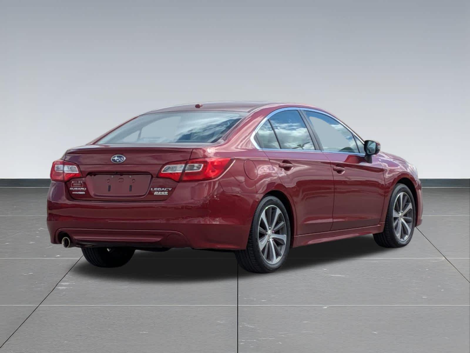 Thumbnail: 2015 Subaru Legacy - 5