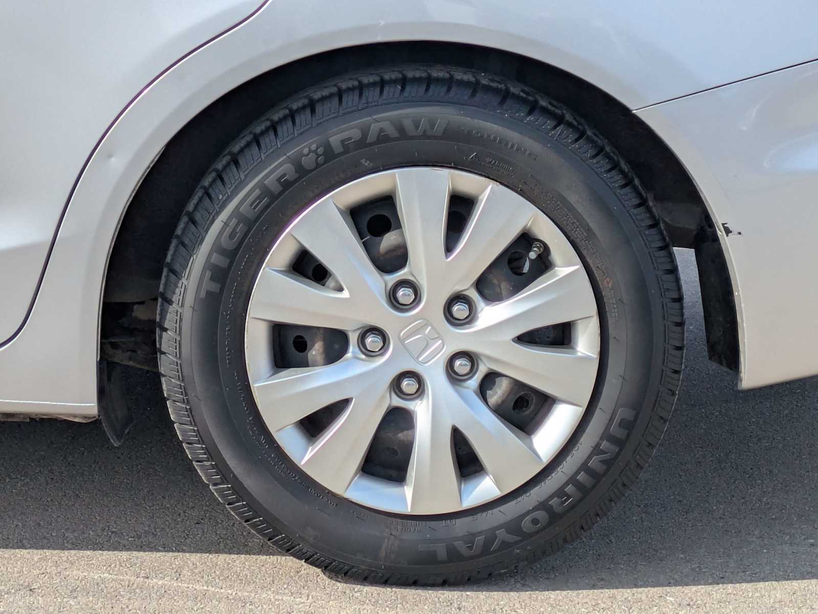 Thumbnail: 2012 Honda Civic - 13