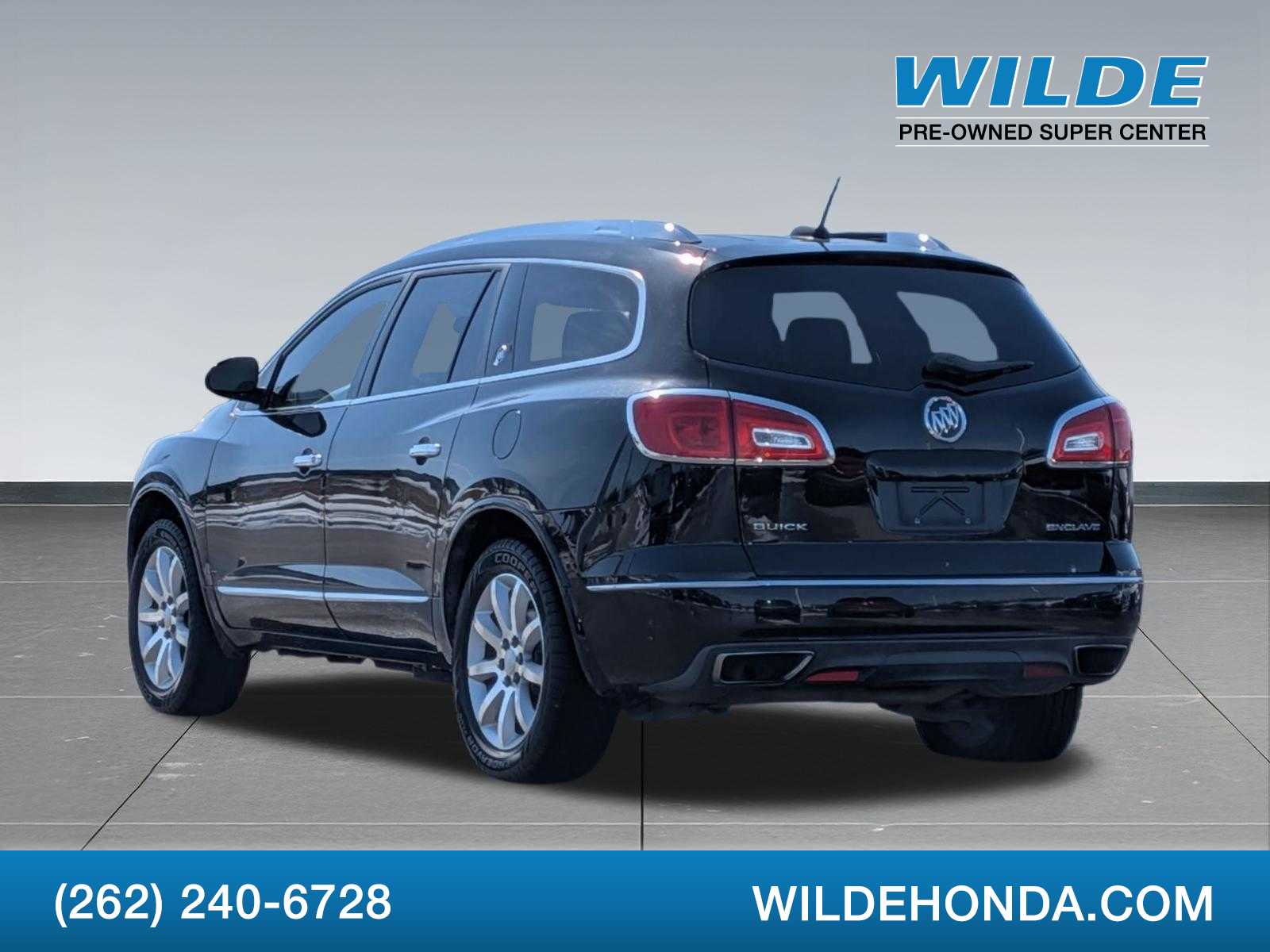 2017 Buick Enclave Premium -
                  Waukesha, WI