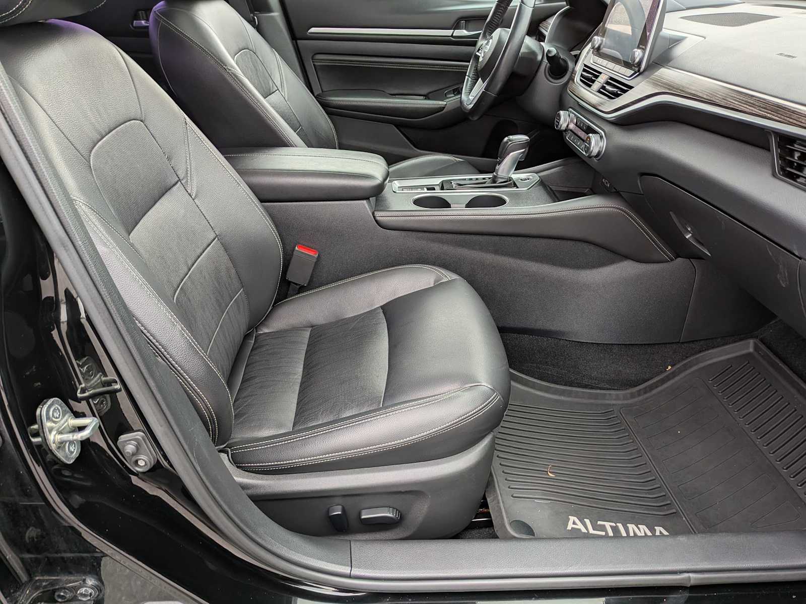 Thumbnail: 2019 Nissan Altima - 22