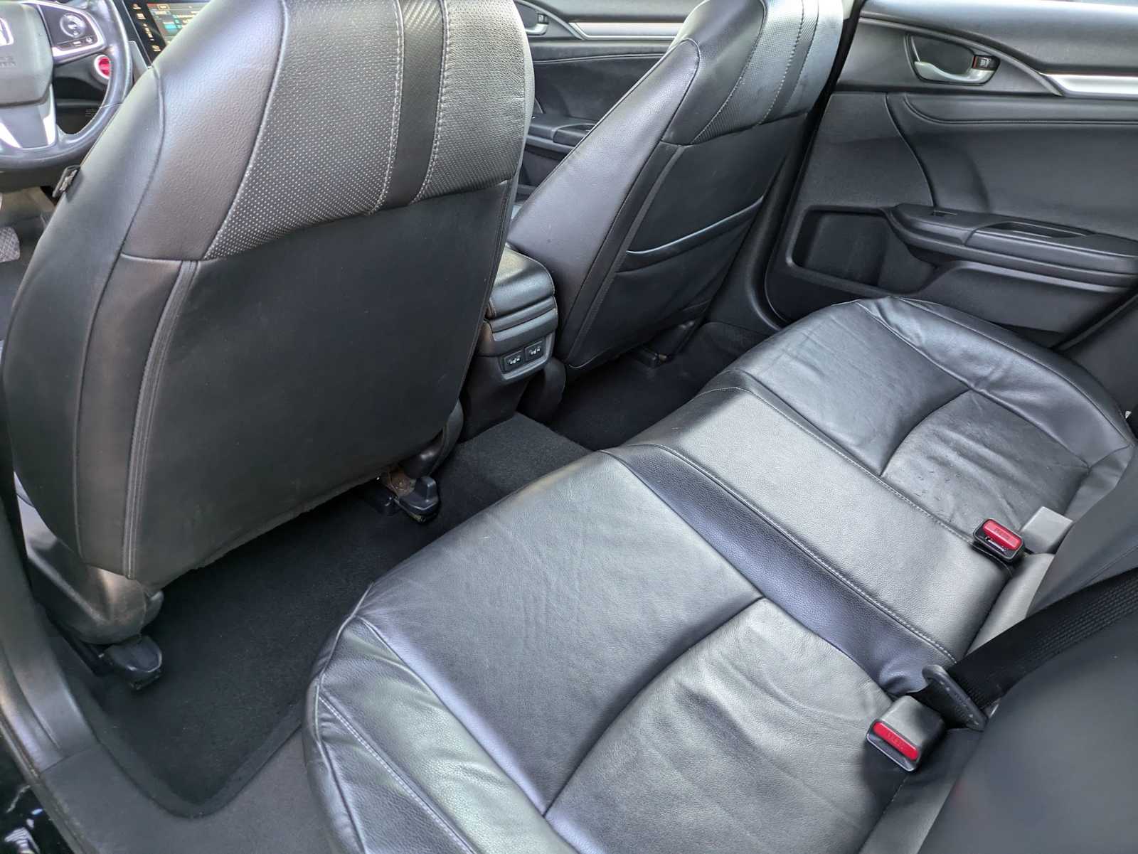 Thumbnail: 2017 Honda Civic - 17