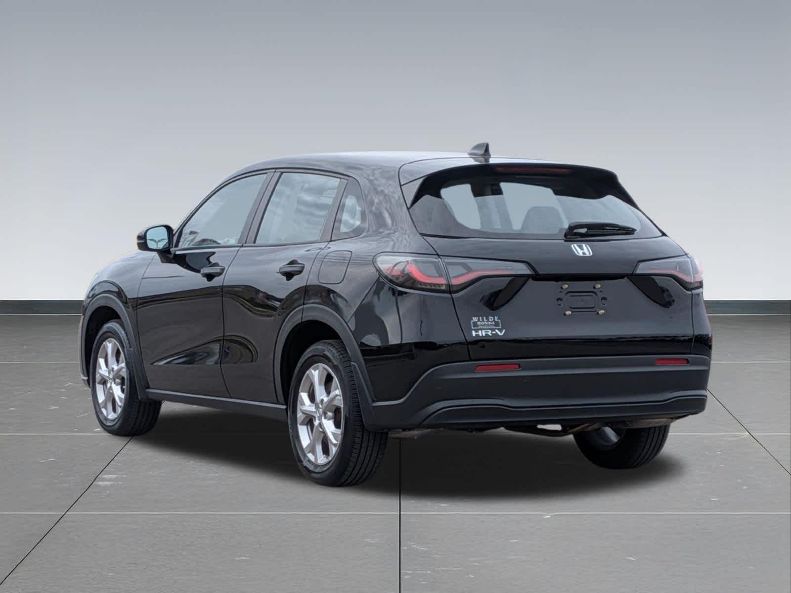 Thumbnail: 2023 Honda HR-V - 4