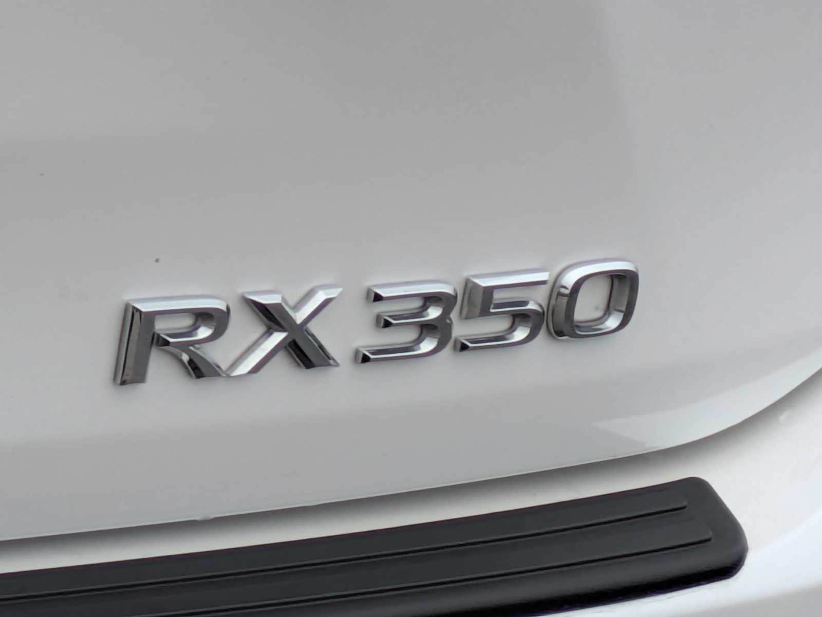 Thumbnail: 2022 Lexus RX - 12