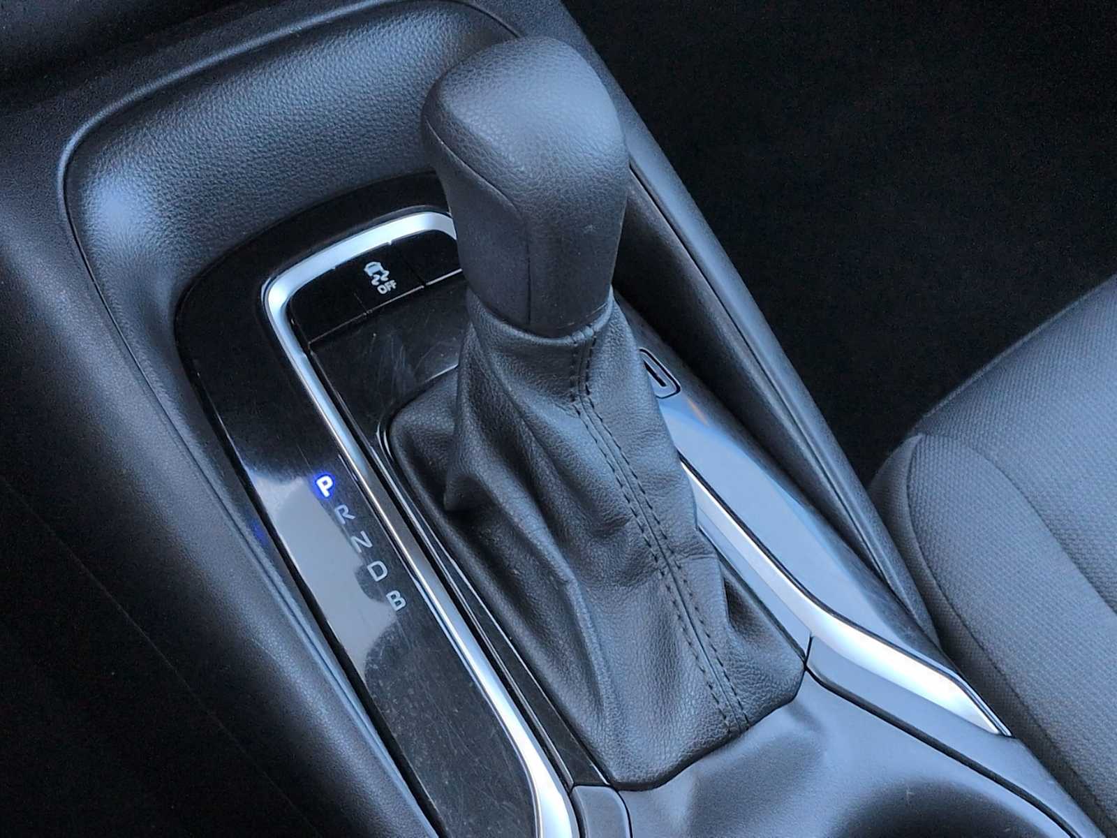 Thumbnail: 2023 Toyota Corolla - 28