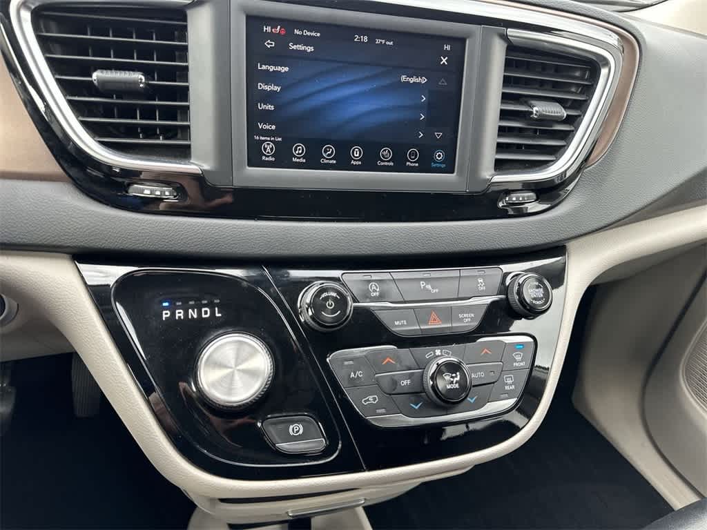 2019 Chrysler Pacifica Touring 15
