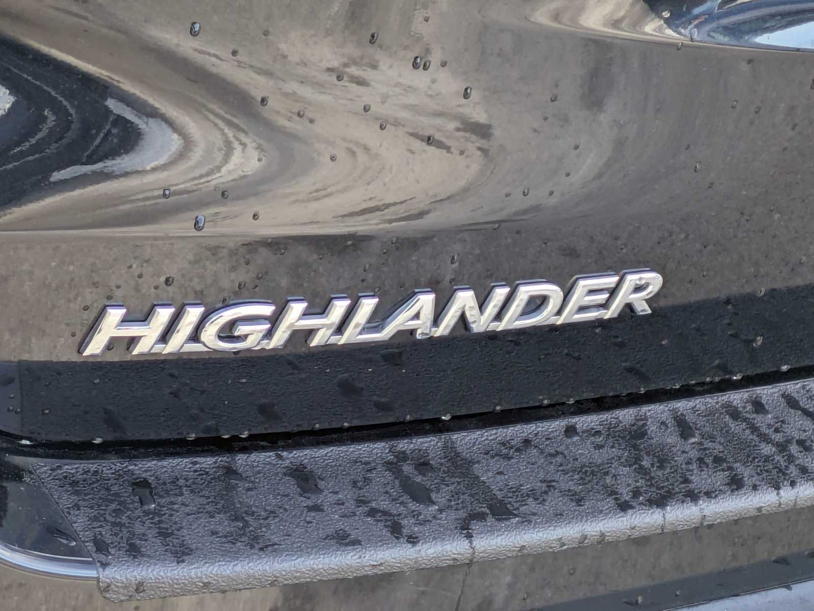 Thumbnail: 2019 Toyota Highlander - 12