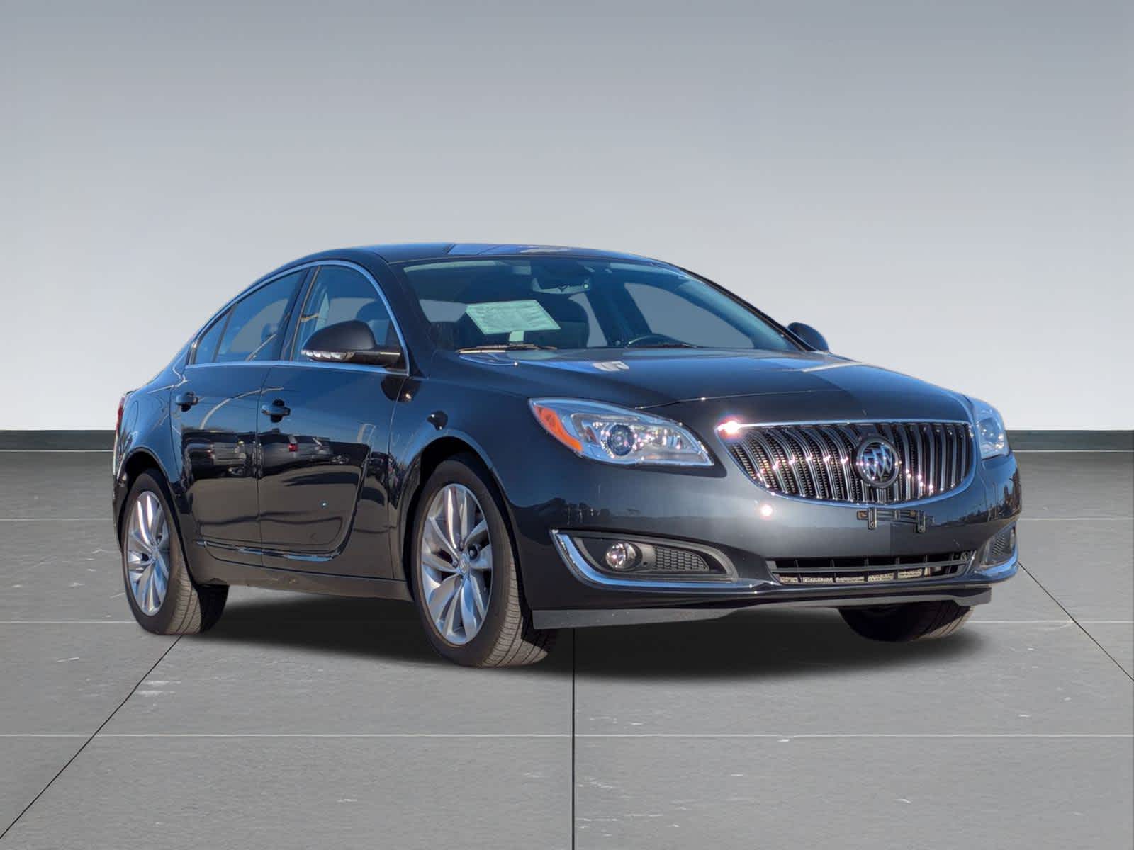 Thumbnail: 2016 Buick Regal - 8