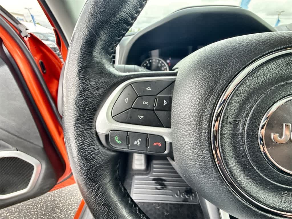 Thumbnail: 2021 Jeep Renegade - 24