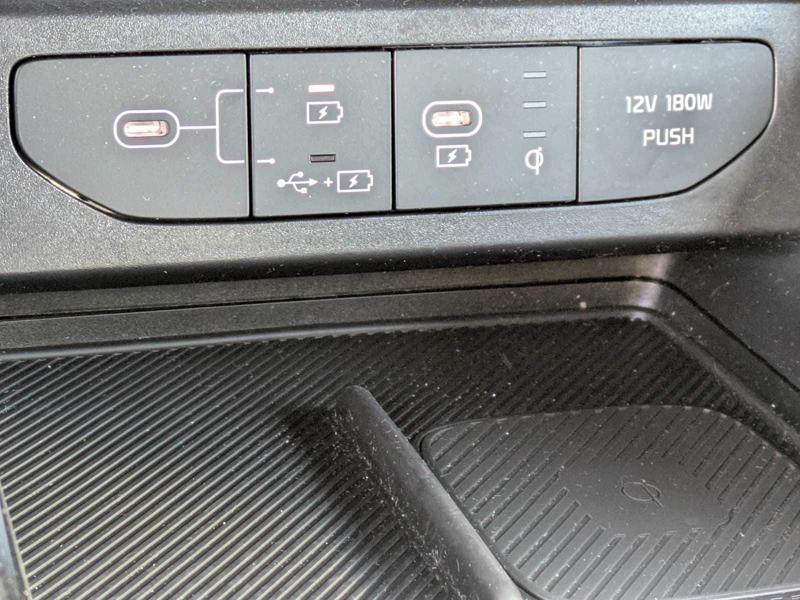 Thumbnail: 2025 Kia K5 - 28