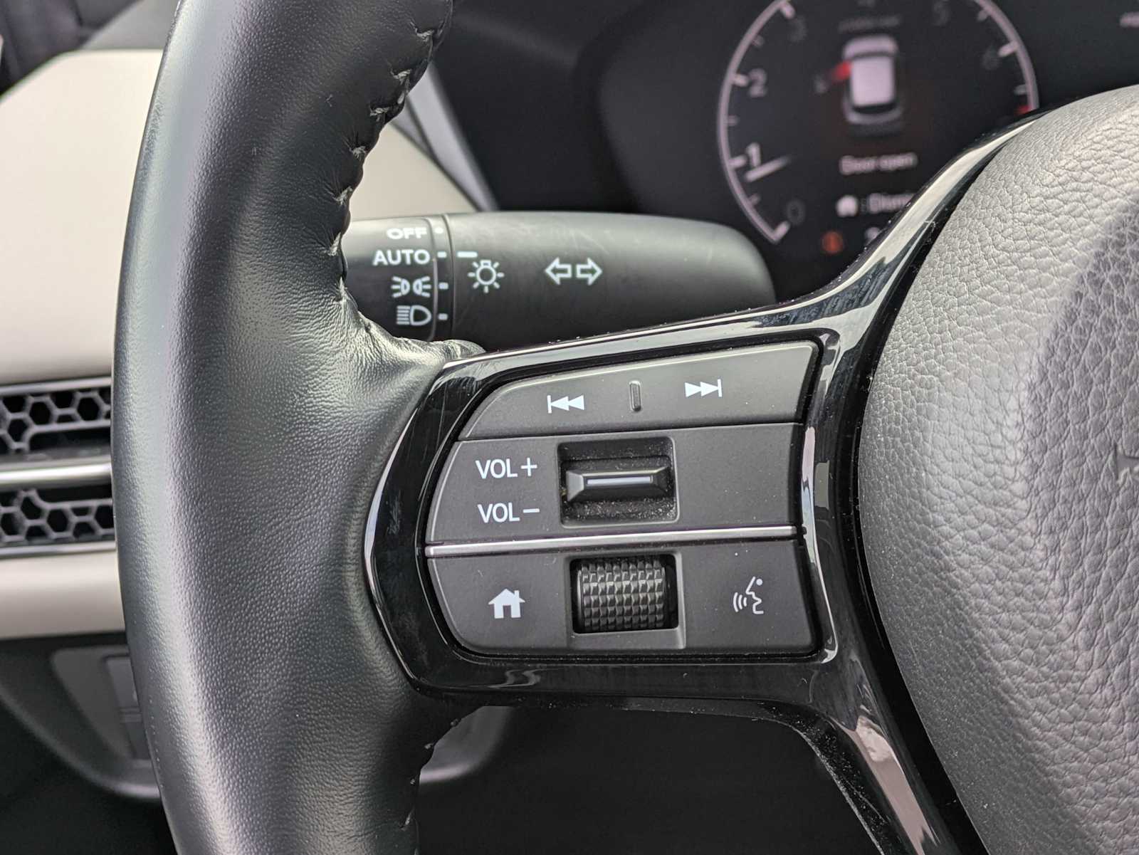 Thumbnail: 2023 Honda HR-V - 23