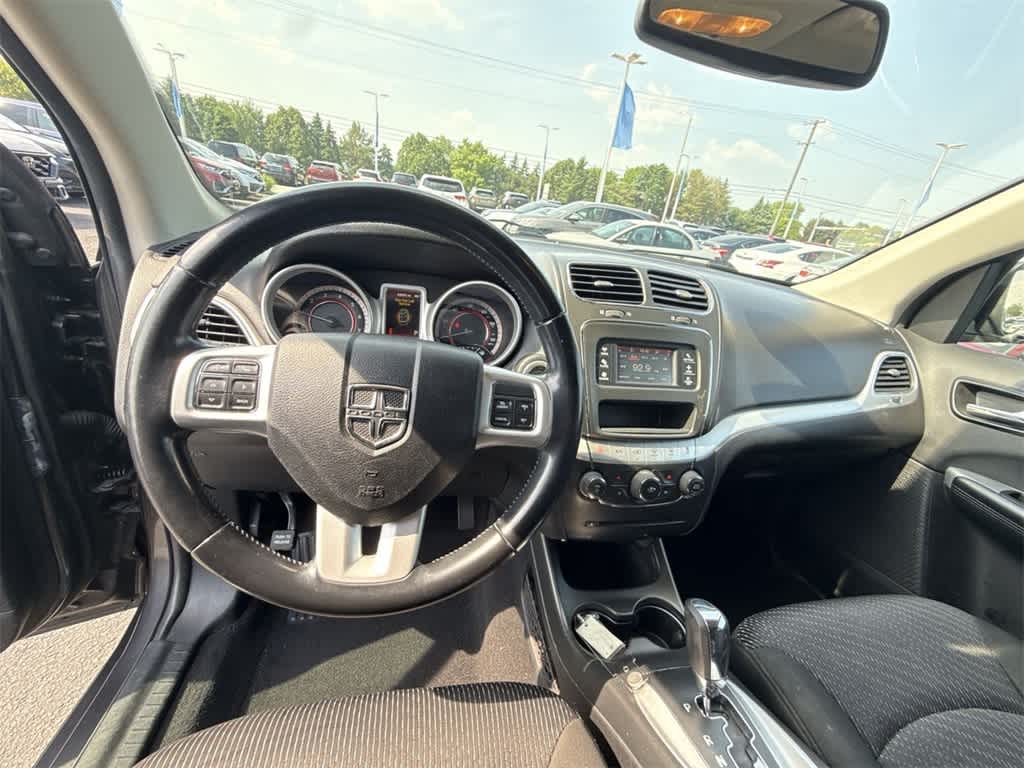 Thumbnail: 2019 Dodge Journey - 14