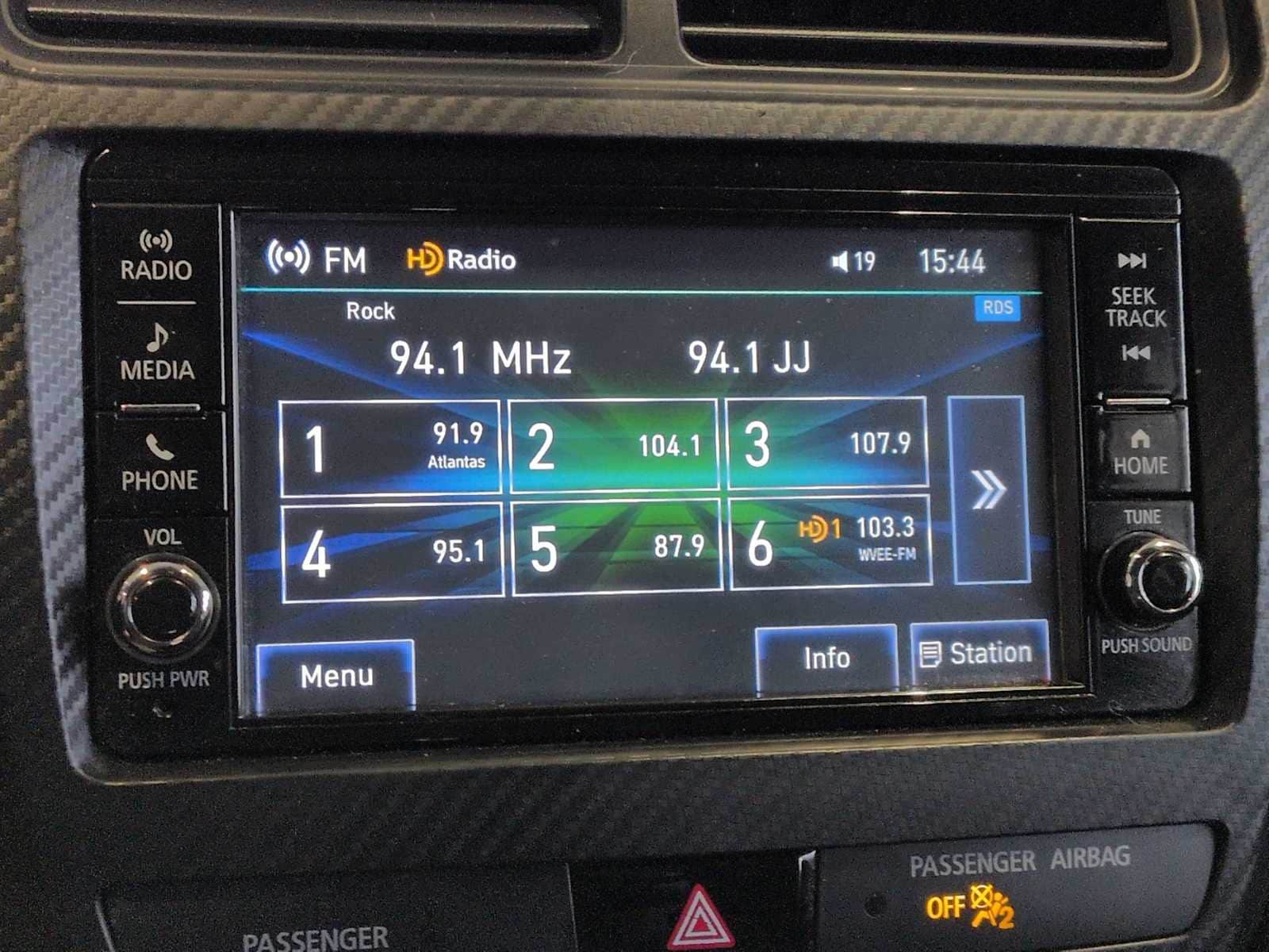 Thumbnail: 2018 Mitsubishi Outlander Sport - 26