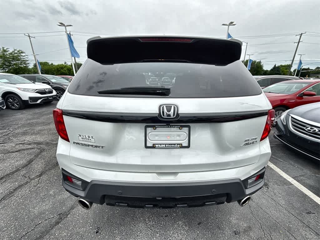 Thumbnail: 2022 Honda Passport - 11