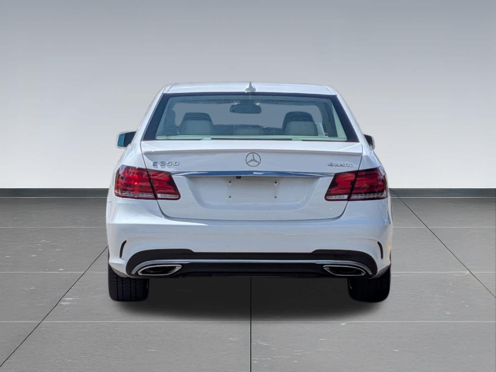 Thumbnail: 2014 Mercedes-Benz E-Class - 4