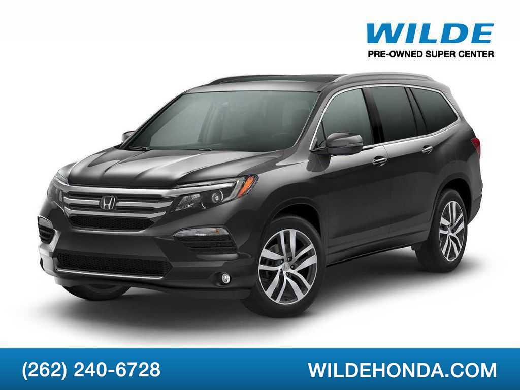 2017 Honda Pilot 4WD Elite's photo