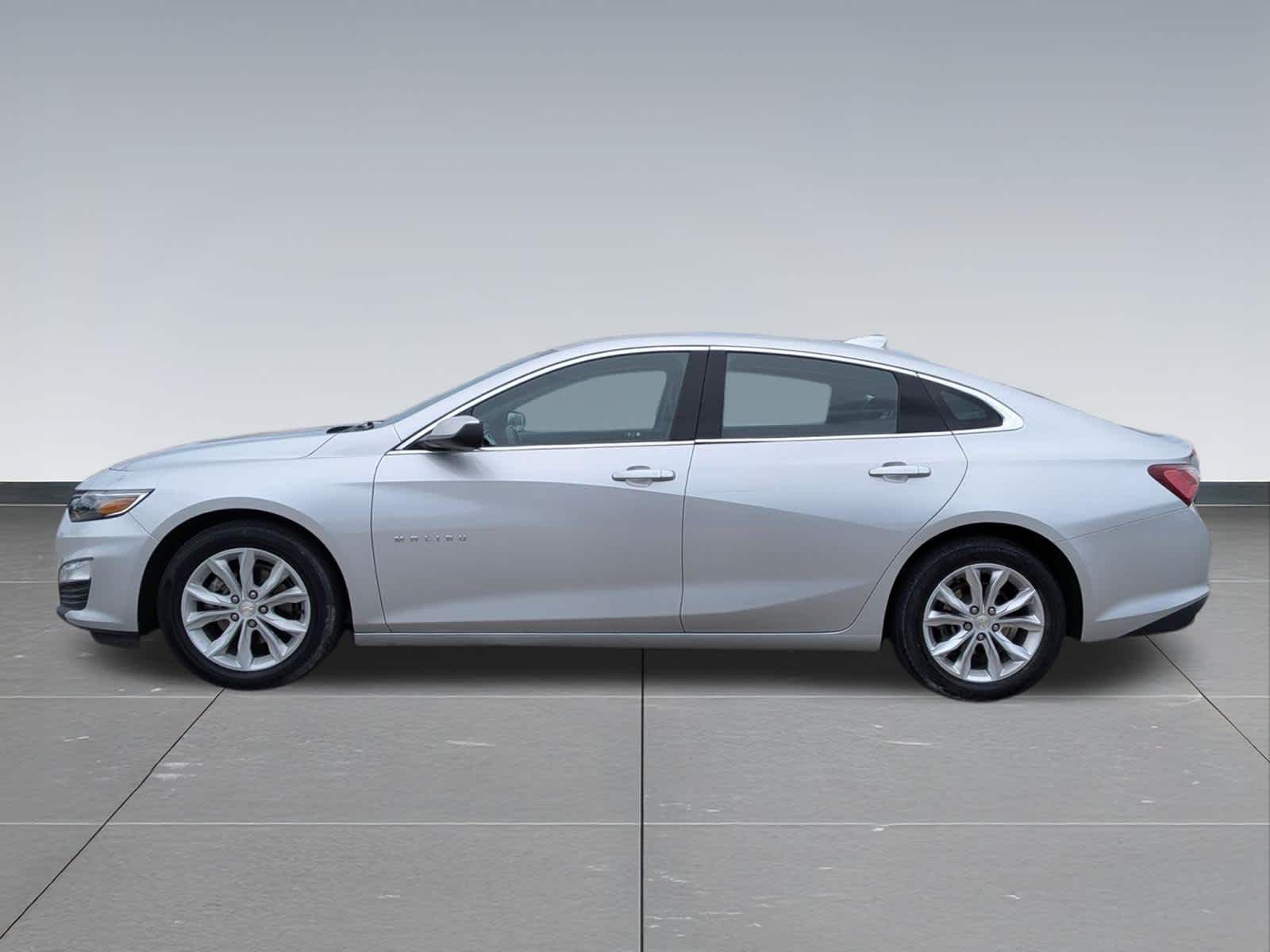 Thumbnail: 2020 Chevrolet Malibu - 2