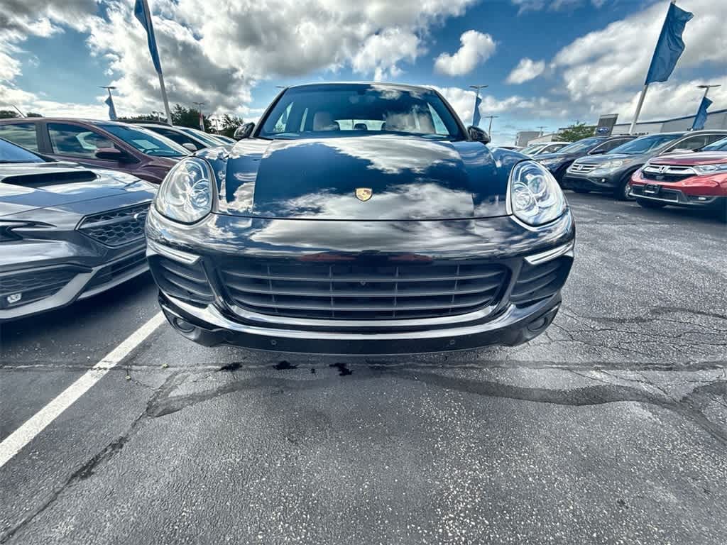Thumbnail: 2016 Porsche Cayenne - 10