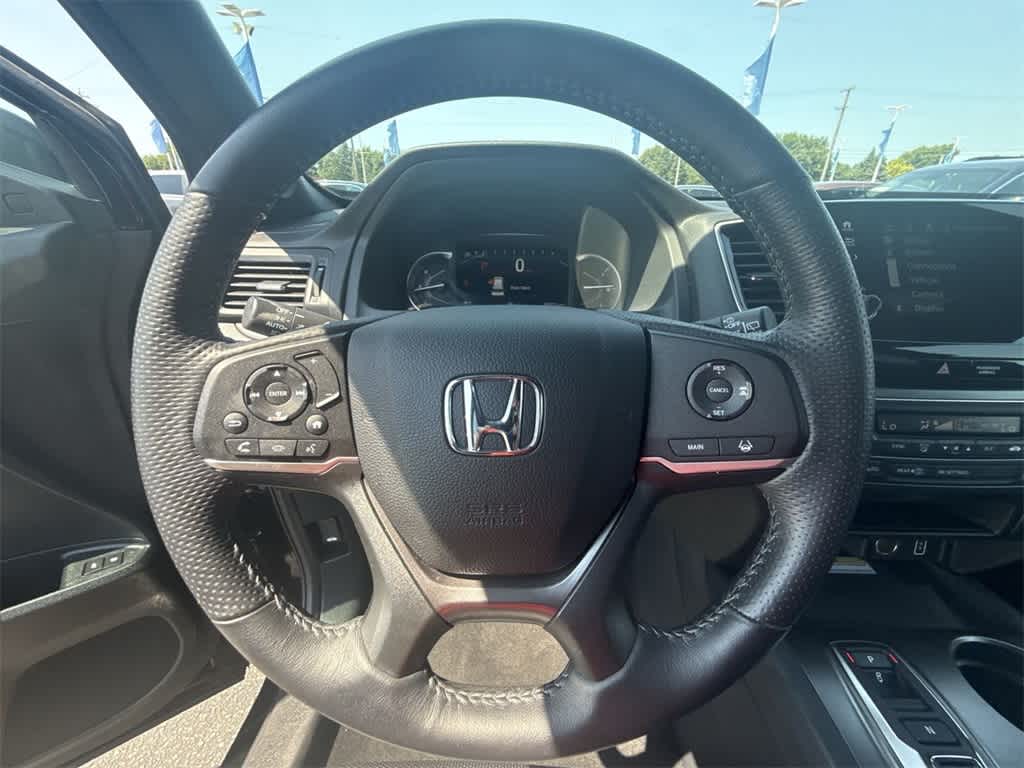 Thumbnail: 2022 Honda Passport - 22