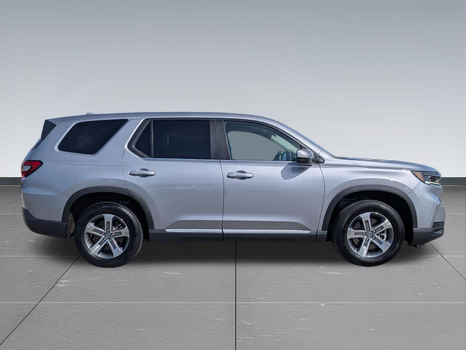 Thumbnail: 2024 Honda Pilot - 6