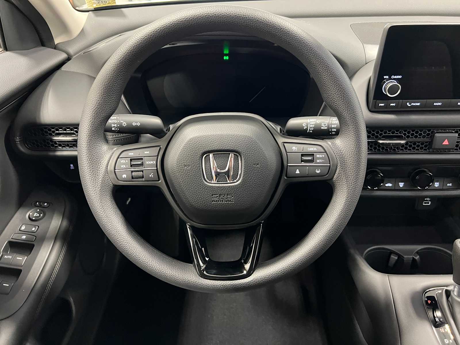 2025 Honda HR-V LX 14