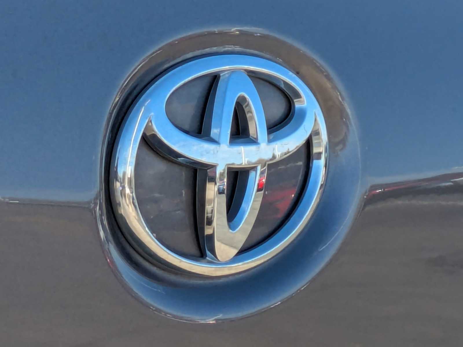 Thumbnail: 2019 Toyota Sienna - 11