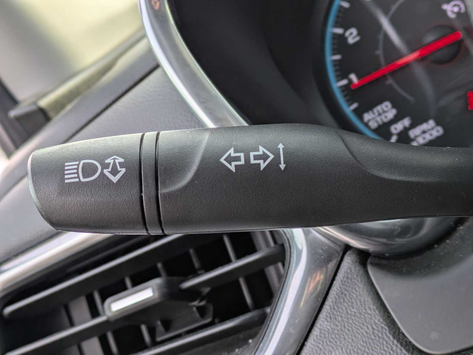 Thumbnail: 2018 Chevrolet Equinox - 25