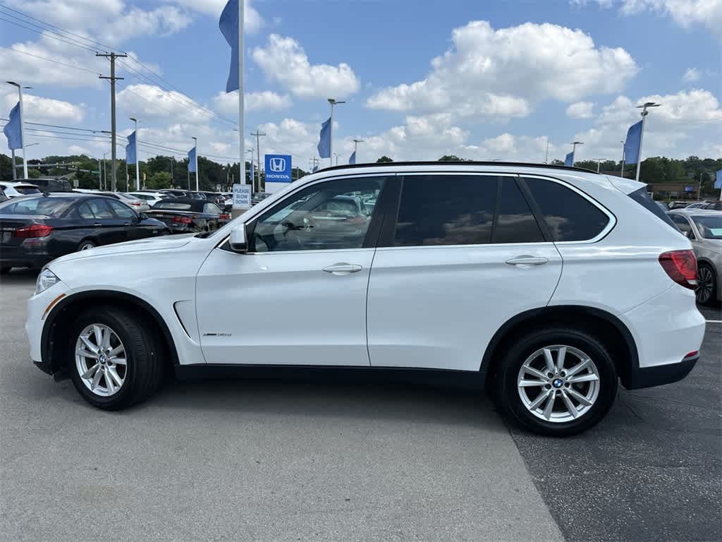 Thumbnail: 2015 BMW X5 - 2