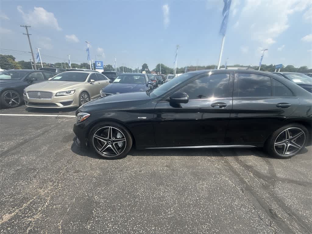 2018 Mercedes Benz C AMG 43 4MATIC photo 3