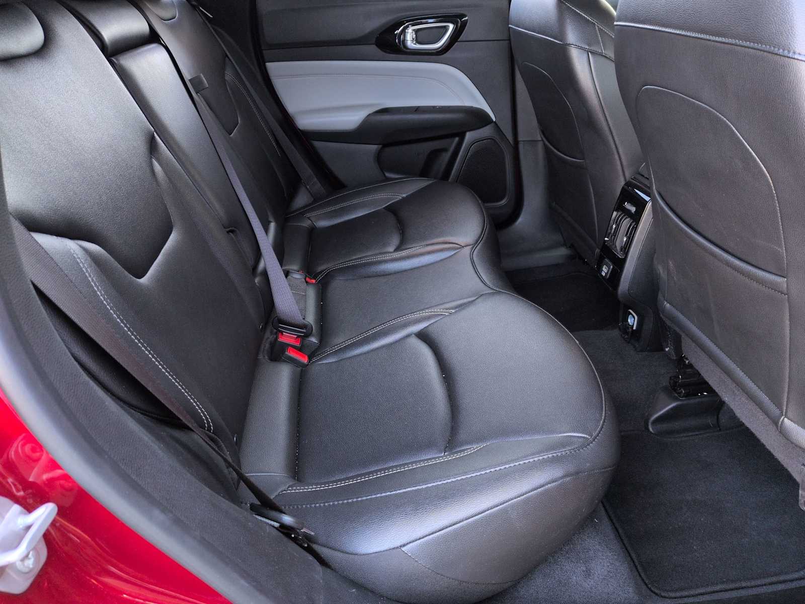 Thumbnail: 2025 Jeep Compass - 20