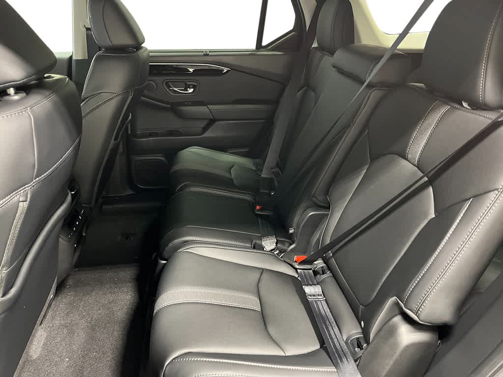 Thumbnail: 2026 Honda Pilot - 23