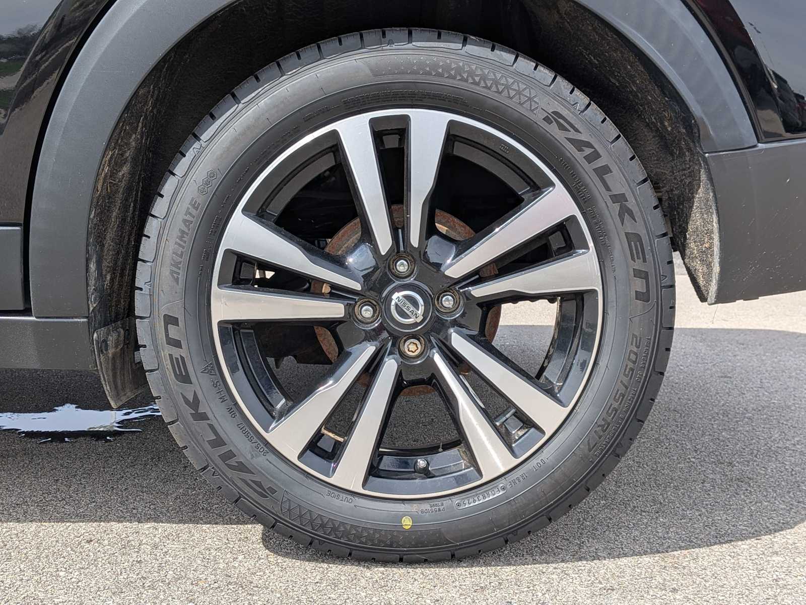 Thumbnail: 2020 Nissan Kicks - 13