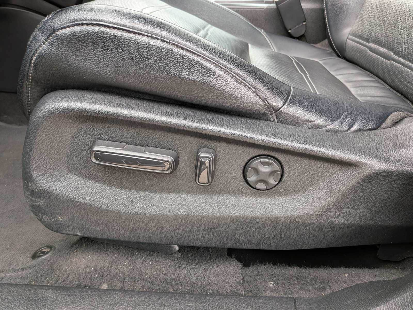 Thumbnail: 2017 Honda CR-V - 16