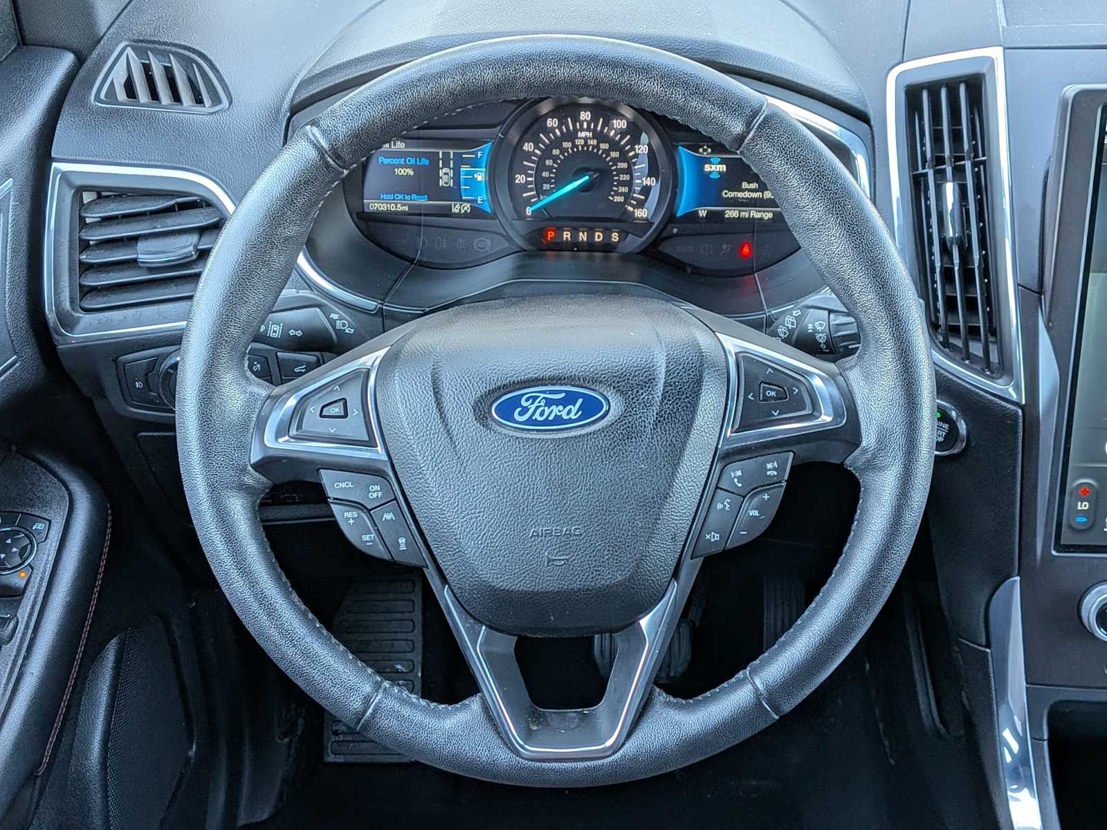 Thumbnail: 2021 Ford Edge - 22