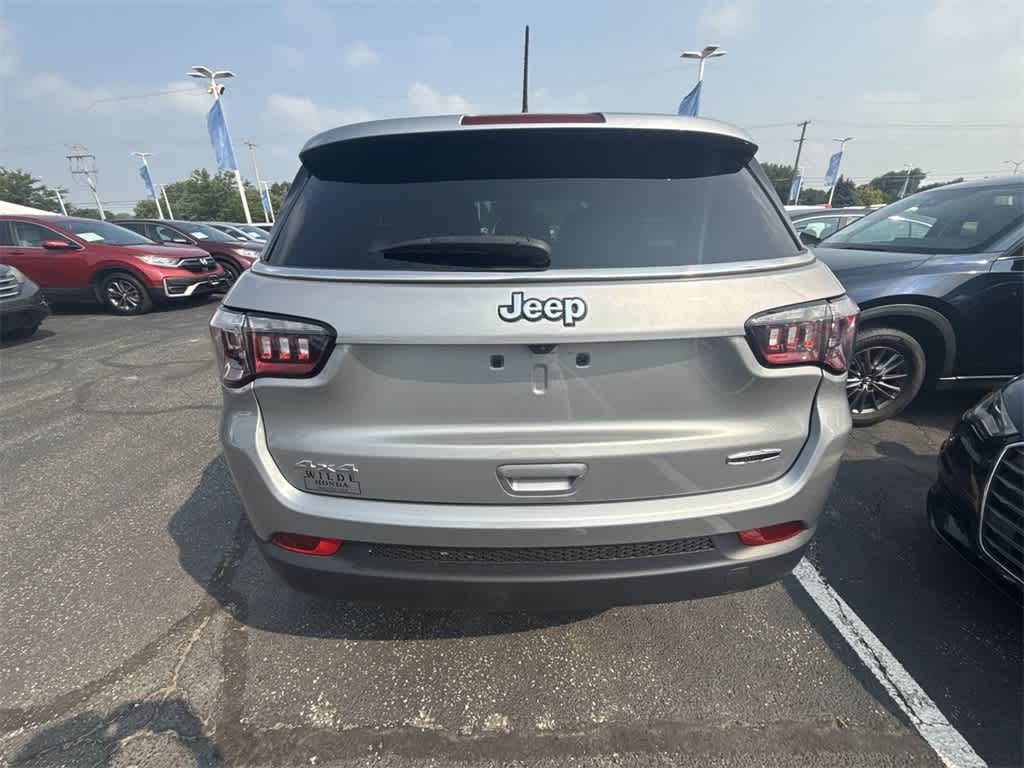 Thumbnail: 2023 Jeep Compass - 11
