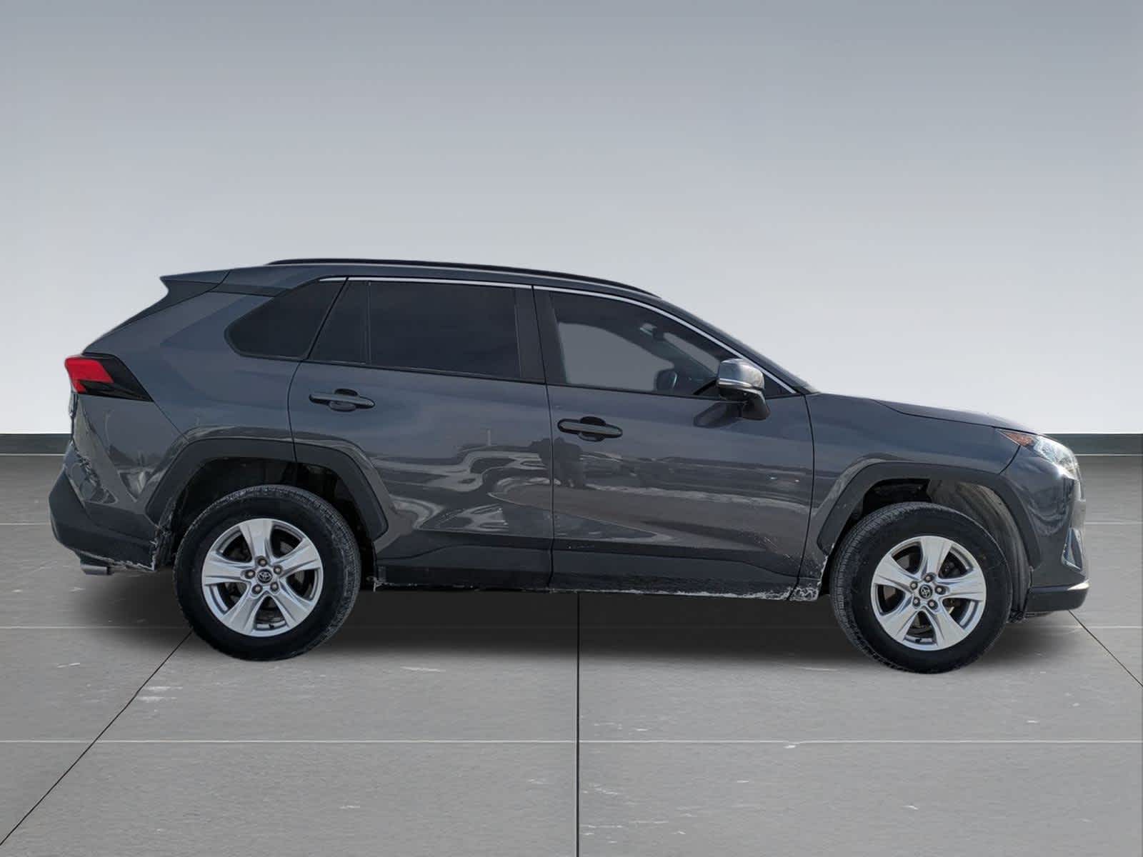 Thumbnail: 2020 Toyota RAV4 - 7