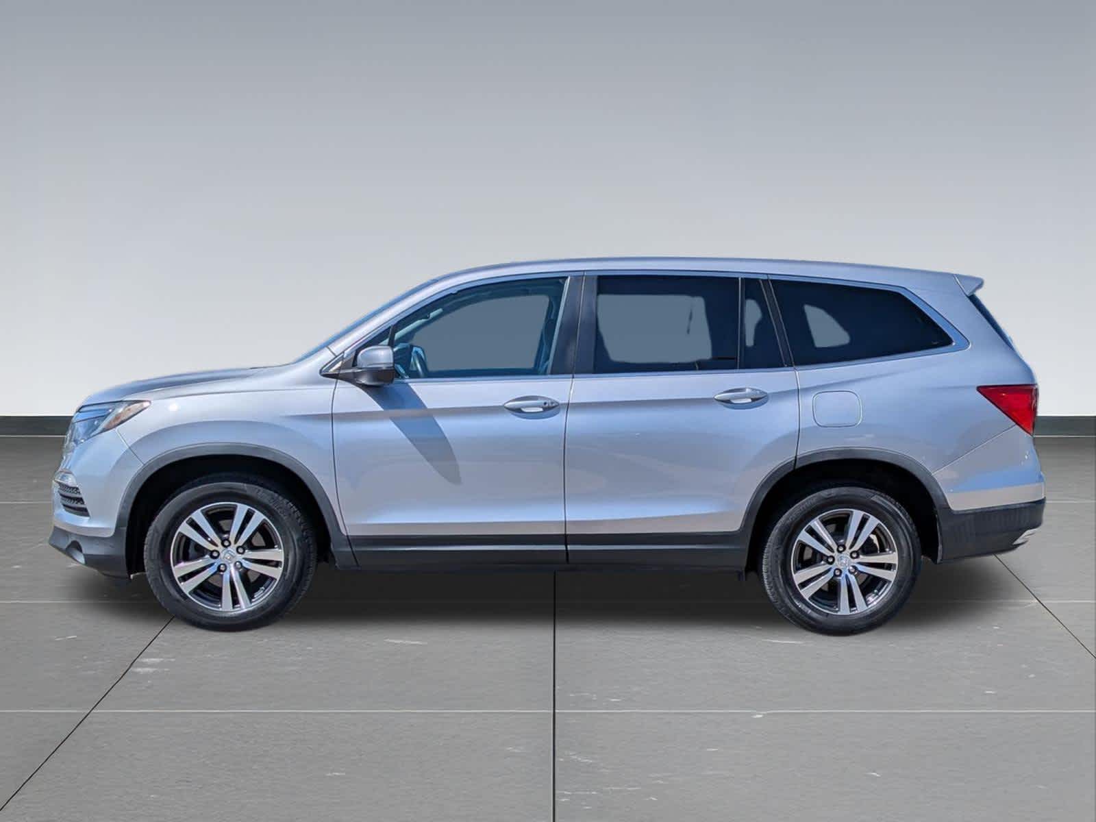 Thumbnail: 2018 Honda Pilot - 2