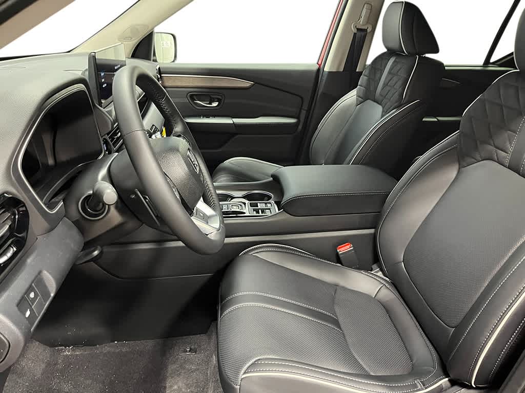 Thumbnail: 2026 Honda Pilot - 13