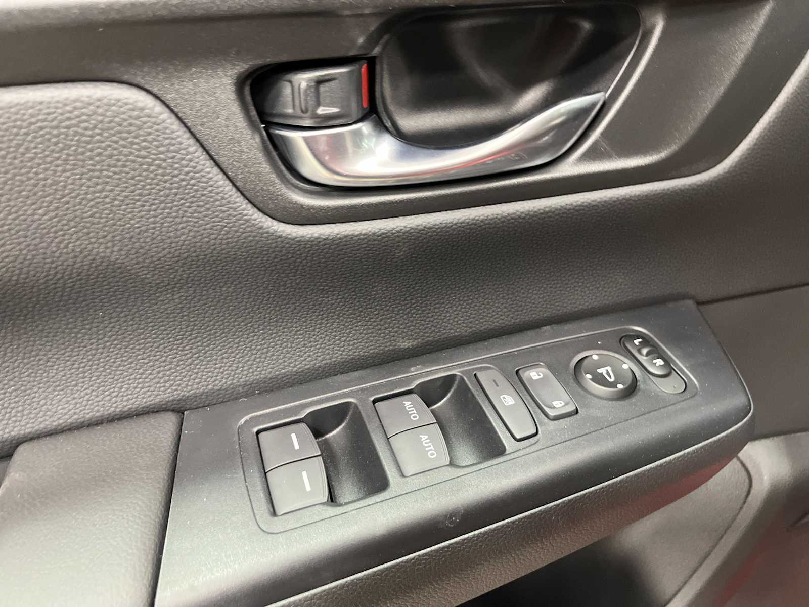 Thumbnail: 2026 Honda CR-V - 14