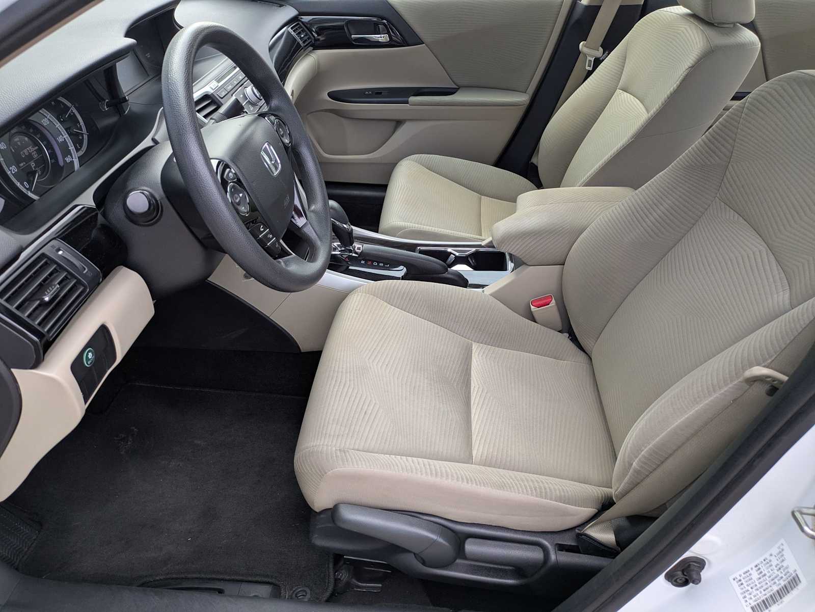 2017 Honda Accord LX photo 2