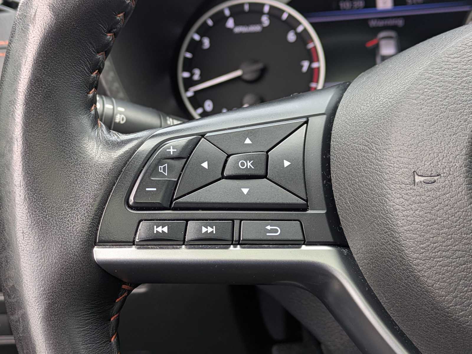 Thumbnail: 2021 Nissan Sentra - 24