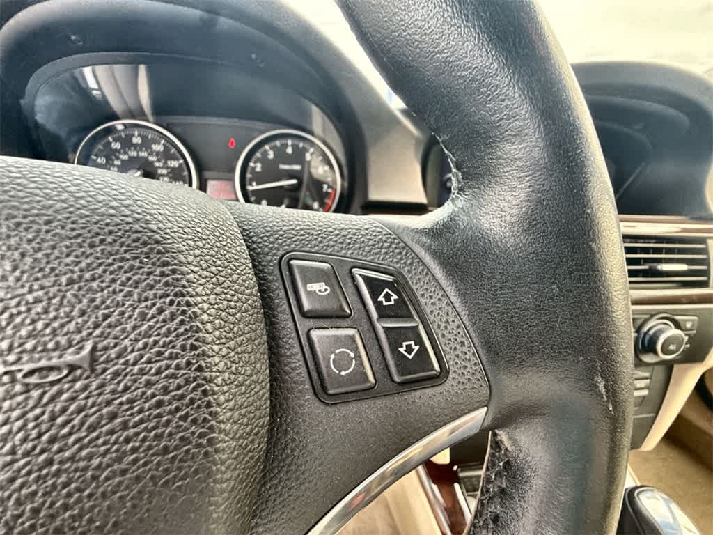 2012 BMW 3 Series 328i 24