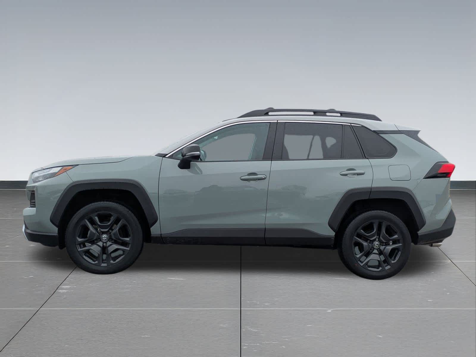 Thumbnail: 2023 Toyota RAV4 - 3