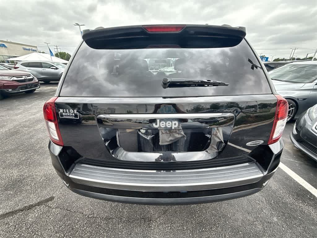Thumbnail: 2016 Jeep Compass - 12
